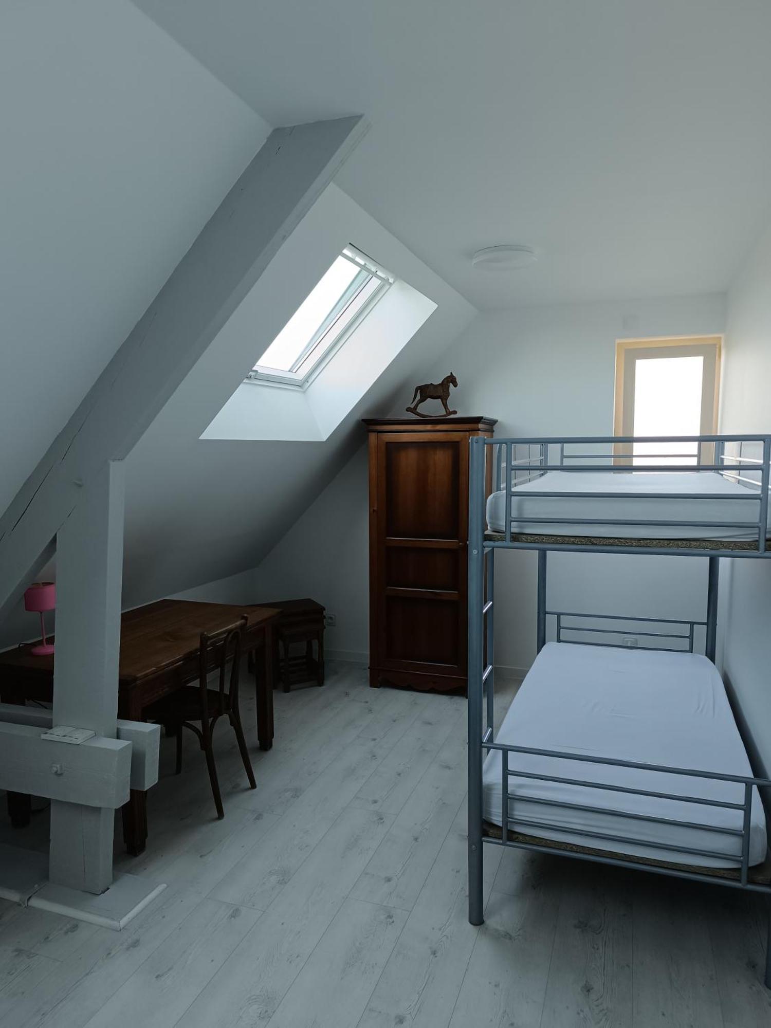 Grande Maison De Plain Pied Avec Jardin Arbore. Champignelles Buitenkant foto